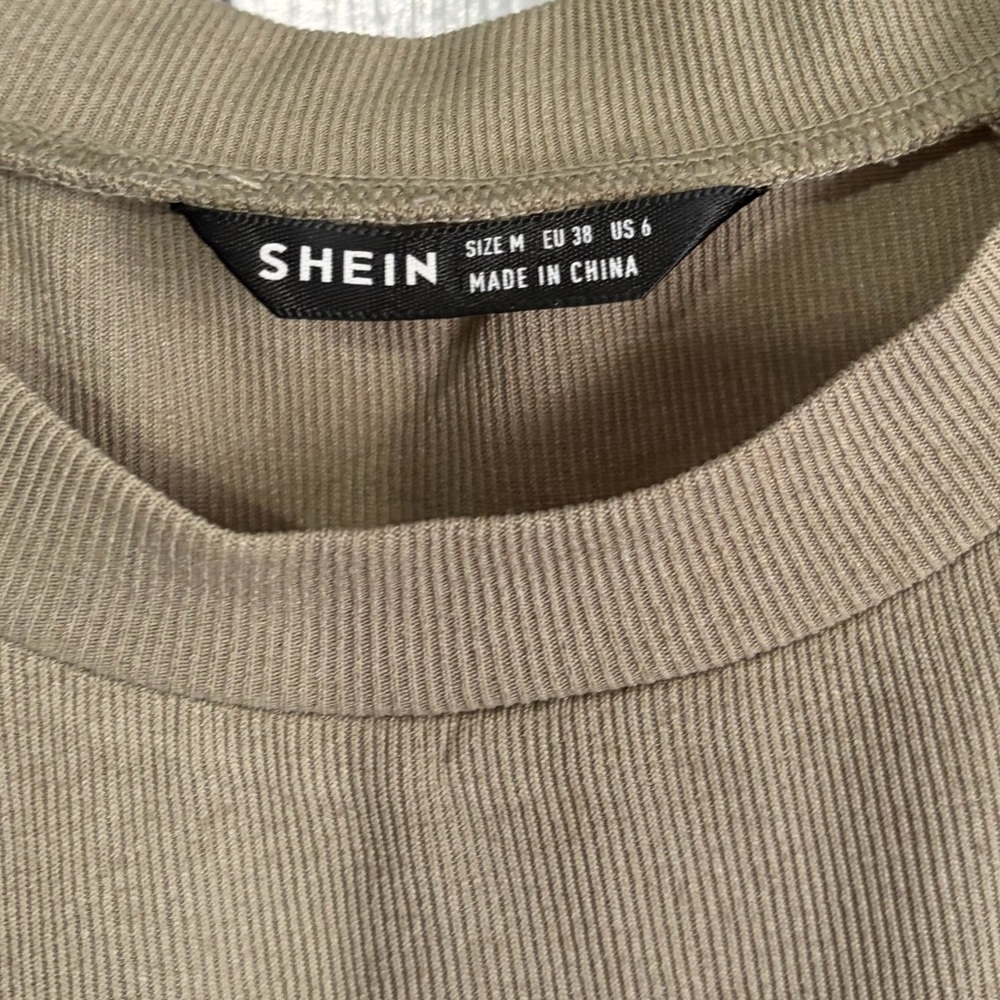 Olive Ruffle Sleeve Blouse - Picture 3 of 3